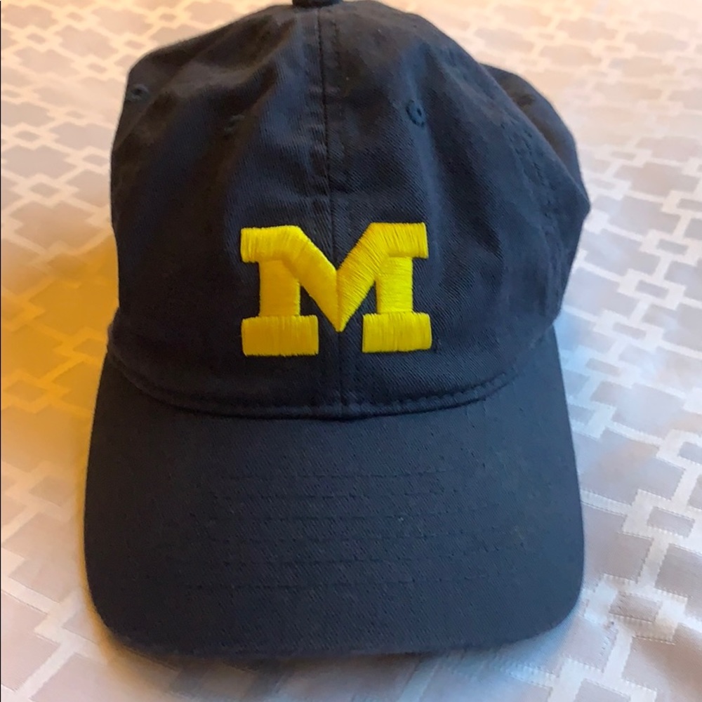 Youth Baseball Hat Univ of Michigan